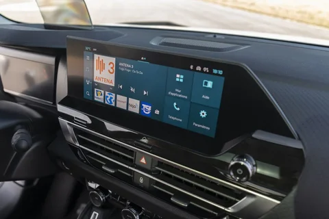 Citroen C4 ë-C4 X 54kWh 156 Plus 2023 view 6