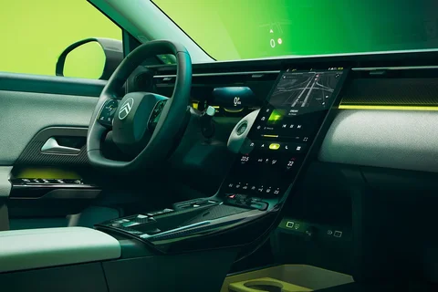 Citroen C5 Aircross ë-C5 Aircross Comfort Range Plus 2025 view 3