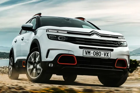 Citroen C5 Aircross PureTech 130 Live 2019 view 11