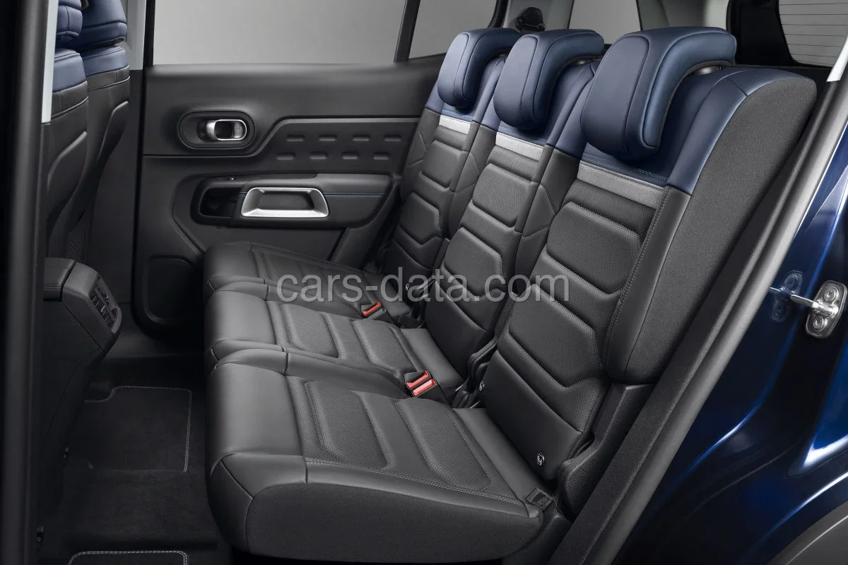 Citroen C5 Aircross PureTech 130 Plus 2023 front view