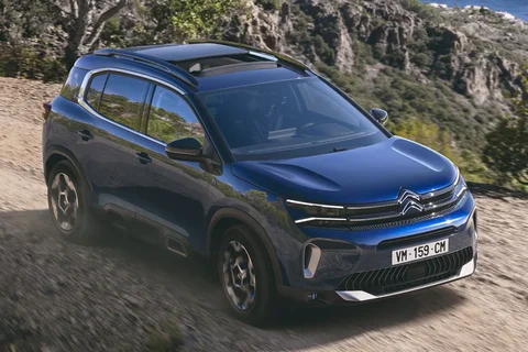 Citroen C5 Aircross PureTech 130 Plus 2023 view 4