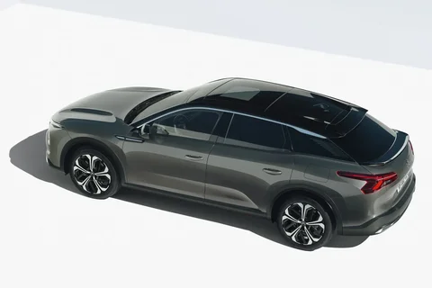 Citroen C5 X Plug-in Hybrid 180 Max 2024 view 7