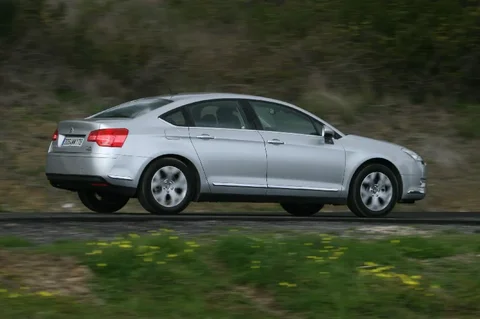 Citroen C5 1.6 THP Dynamique 2009 view 12