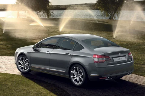 Citroen C5 VTi 120 Selection 2011 view 11