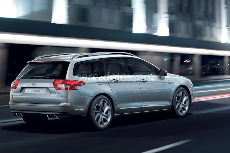 Citroen C5 Tourer e-HDi 115 Attraction 2010 front view