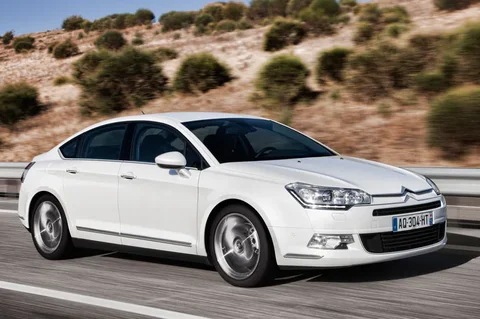 Citroen C5 VTi 120 Selection 2011 view 4