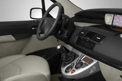 Citroen C8 2.0i 16V Prestige 2008 view 2