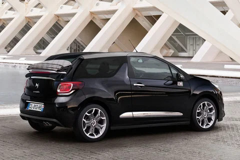 Citroen DS3 Cabrio e-HDi 90 So Chic 2013 view 12