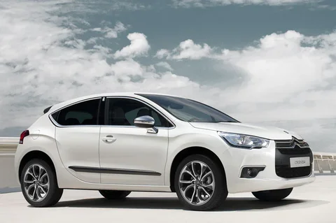 Citroen DS4 PureTech 130 Business 2014 view 4