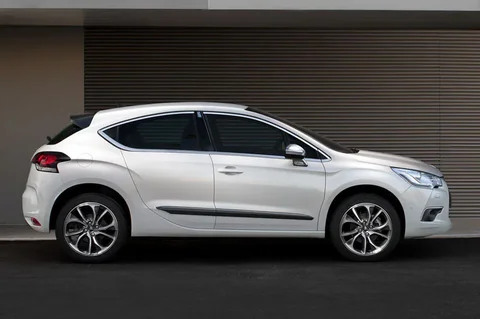 Citroen DS4 PureTech 130 Business 2014 view 6
