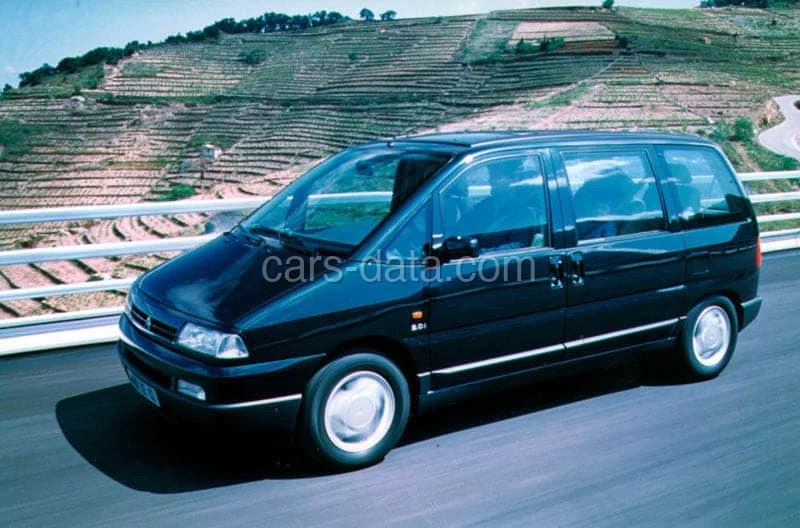 Citroen Evasion 2.0i SX 1995 front view