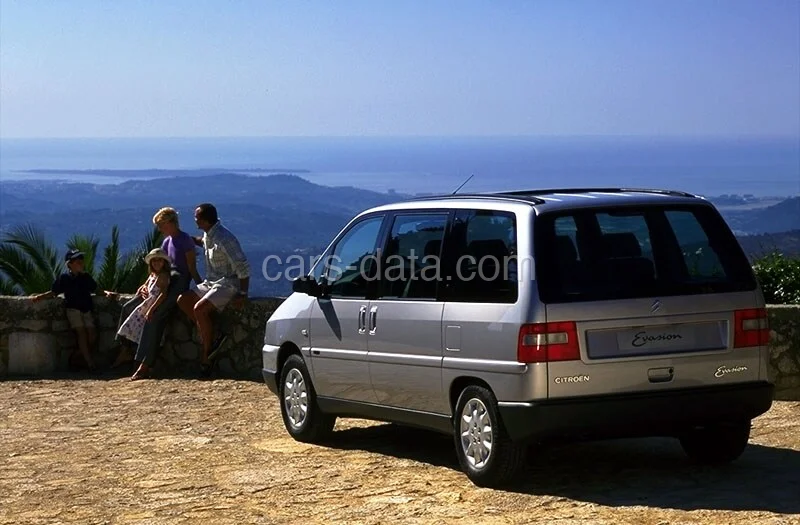 Citroen Evasion 1.8i 1998 front view