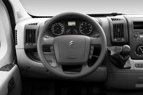 Citroen Jumper 33 L2H2 HDi 110 2012 view 7