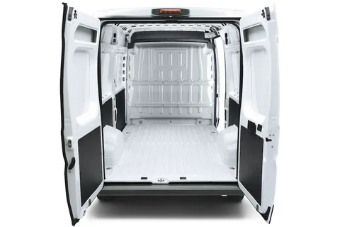 Citroen Jumper 33 L2H2 HDi 110 2014 view 4