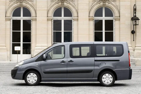 Citroen Jumpy Combi L2H1 HDi 95 Comfort 2012 view 4