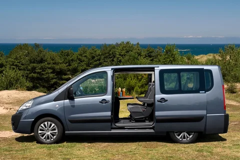 Citroen Jumpy Multispace L1H1 HDi 95 Comfort 2012 view 11
