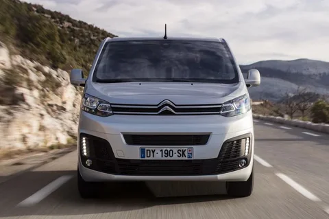 Citroen Jumpy e-SpaceTourer M 50kWh 2022 view 3