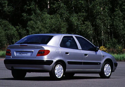 Citroen Xsara 1.6i 1997 view 4