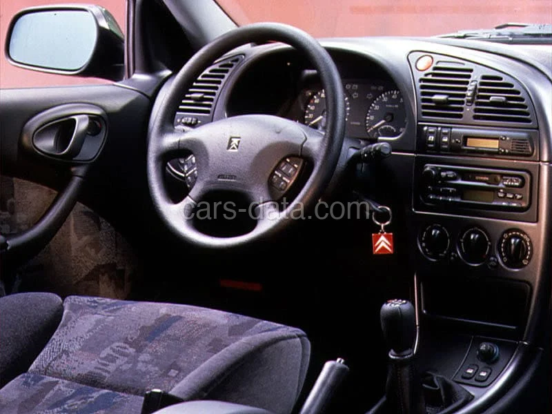 Citroen Xsara 1998 — exterior 1