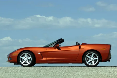 Corvette C6 Convertible 2005 view 6