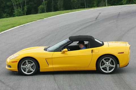 Corvette C6 Convertible 2005 view 9