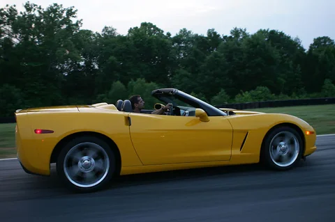 Corvette C6 Convertible 2005 view 11