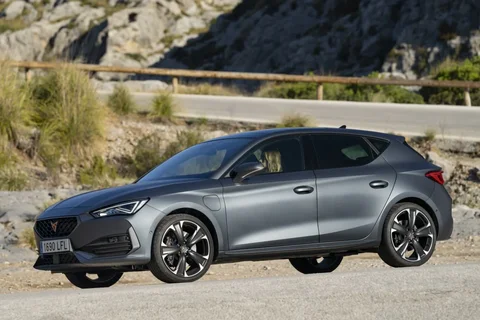 Cupra Leon 1.4 e-Hybrid VZ Performance 2020 view 2