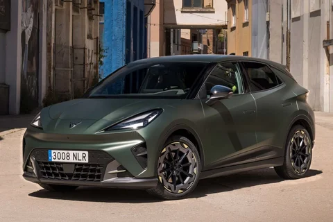 Cupra Raval 52kWh 155kW Performance 2026 compacto vista 1