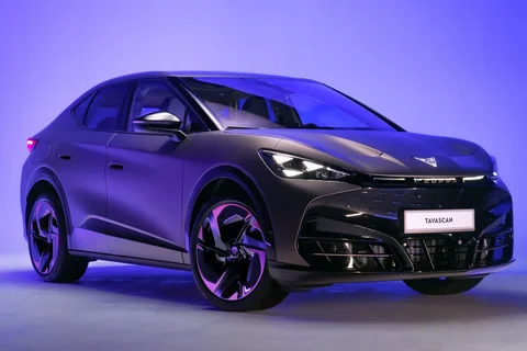 Cupra Tavascan 77kWh 210kW Essential 2024 view 10