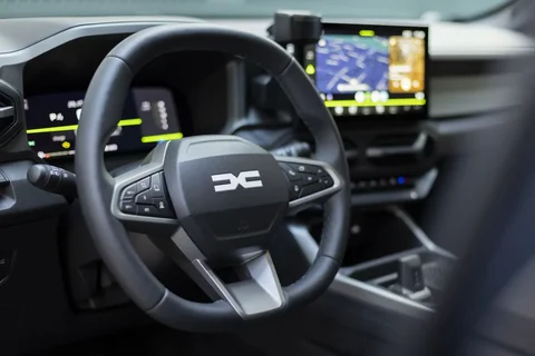 Dacia Bigster hybrid 155 Expression 2025 view 10