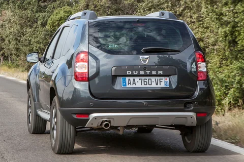 Dacia Duster dCi 110 4x4 BlackShadow 2016 view 12