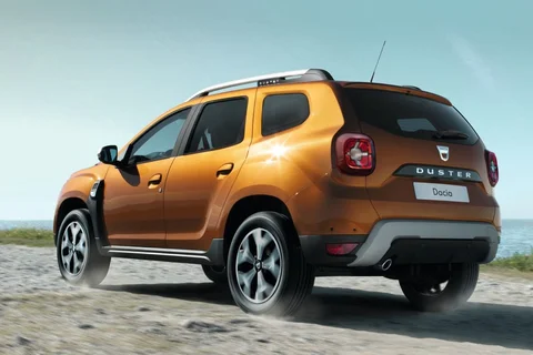 Dacia Duster TCe 125 4x2 Essential 2018 view 4