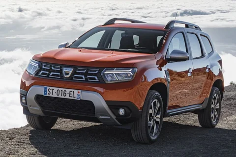 Dacia Duster TCe 150 4x4 Journey 2022 view 3