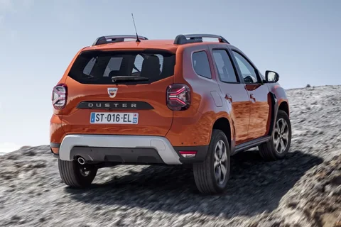 Dacia Duster TCe 150 4x4 Journey 2022 view 6