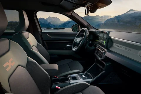Dacia Duster TCe 130 Extreme 2024 view 2