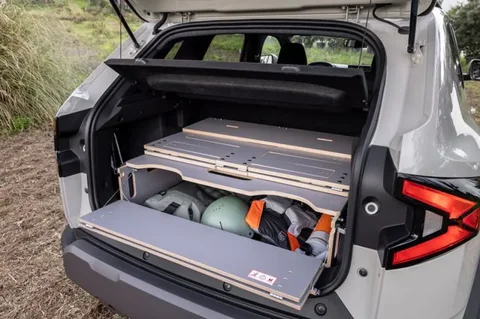 Dacia Duster TCe 130 Extreme 2024 view 5