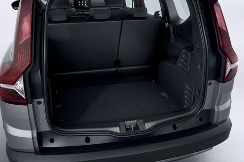 Dacia Jogger TCe 110 Expression 7P 2022 view 2