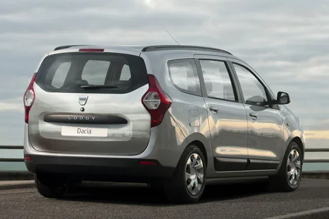 Dacia Lodgy TCe 115 Robust 7P 2016 view 3