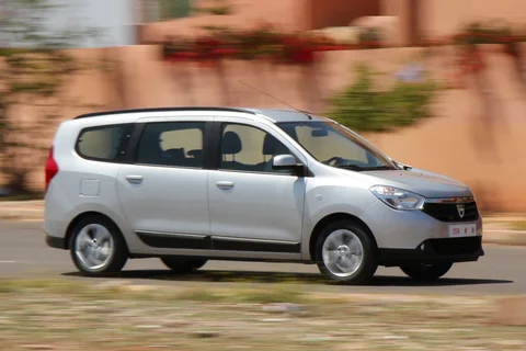 Dacia Lodgy TCe 115 Robust 7P 2016 view 11