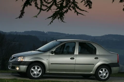 Dacia Logan 1.5 dCi Lauréate 2006 view 8