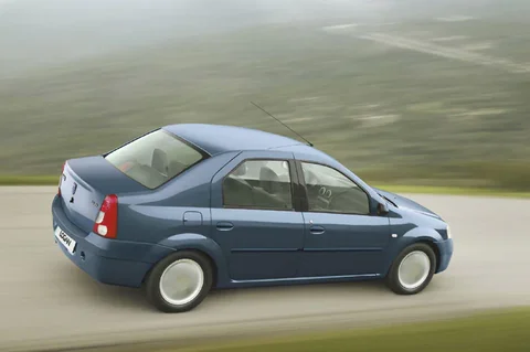 Dacia Logan 1.5 dCi Lauréate 2006 view 11