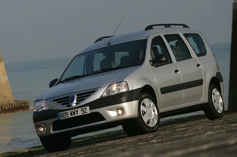Dacia Logan MCV 1.6 Ambiance 2007 view 4