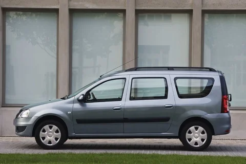 Dacia Logan MCV 1.4 Lauréate 2008 view 6