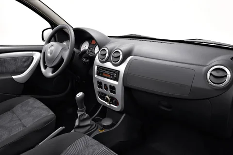 Dacia Logan MCV 1.4 Lauréate 2008 view 12
