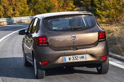 Dacia Sandero Sce 75 Lauréate 2018 view 10
