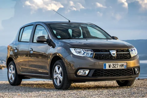 Dacia Sandero Sce 75 Lauréate 2018 view 12