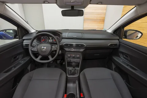 Dacia Sandero TCe 90 Expression 2022 view 5