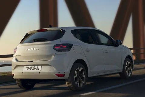 Dacia Sandero TCe 100 Expression 2025 view 10