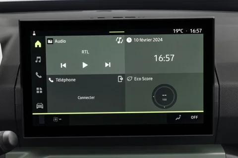Dacia Spring Electric 65 Launch Edition 2024 view 6