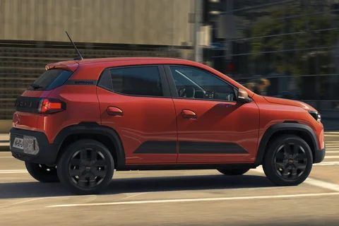 Dacia Spring Electric 65 Launch Edition 2024 view 11